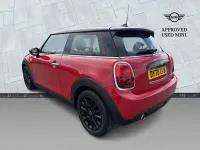 Used Mini Cooper Classic 136 HP (100 kW) 2020 Red Hatchback