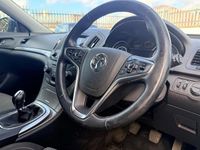 Second-hand Vauxhall Insignia SRi 2016 Verde Hatchback