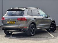 Usado VW Touareg R-line Plus 2017 Cinzento SUV