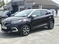 Used Renault Captur Signature S 108 HP (79 kW) 2017 Mauve/silver SUV