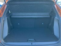 Second-hand Peugeot 2008 GTi 131 CP (96 kW) 2022 Portocaliu SUV