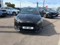 Used Ford Focus ST 250 HP (183 kW) 2017 Black Hatchback