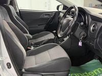 Used Toyota Auris Design 112 HP (82 kW) 2017 Silver Hatchback