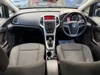 Second-hand Vauxhall Astra SRi 2015 Gri Hatchback