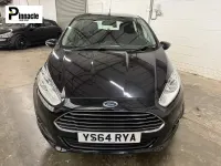 Usado Ford Fiesta Zetec 75 CV (55 kW) 2015 Negro Utilitario