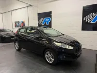 Used Ford Fiesta Zetec 82 HP (60 kW) 2015 Black Hatchback
