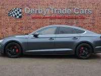 Usado Audi A5 Sportback S-Line 190 CV (139 kW) 2018 Gris Utilitario