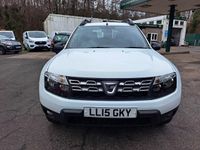 Used Dacia Duster Ambiance 110 HP (80 kW) 2015 White SUV