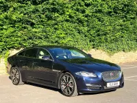 Used Jaguar XJ Portfolio 300 HP (220 kW) 2018 Blue Sedan