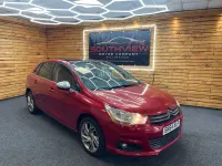 Used Citroën C4 SELECTION 114 HP (83 kW) 2014 Red Hatchback