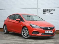 Used Vauxhall Astra SRi 122 HP (89 kW) 2020 Power red Hatchback