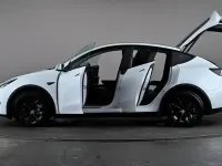 Used Tesla Model Y Long Range AWD 378 kW (514 HP) 2022 White SUV