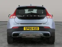 Used Volvo V40 Pro 152 HP (111 kW) 2016 Blue Hatchback