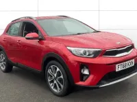 Used Kia Stonic 100 HP (73 kW) 2019 Red SUV