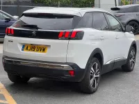 Used Peugeot 3008 Allure 130 HP (95 kW) 2019 White SUV