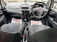 Used Fiat Punto Easy Plus 69 HP (50 kW) 2017 White Hatchback