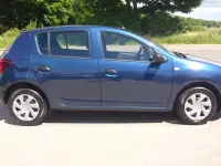 Used Dacia Sandero Essentiel 90 HP (66 kW) 2018 Blue Hatchback