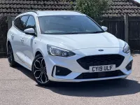 Used Ford Focus ST-Line X 182 HP (133 kW) 2019 White Estate