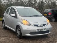 Used Toyota Aygo 54 HP (39 kW) 2007 Silver Hatchback