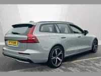 Begagnad Volvo V60 Plus 194 HK (142 kW) 2025 Grå Kombi