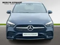 Used Mercedes B200 Executive 147 HP (108 kW) 2020 Blue Hatchback