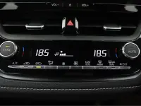 Used Toyota Corolla 140 HP (102 kW) 2023 White Hatchback