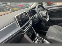 Used VW T-Roc Style 150 HP (110 kW) 2023 Red SUV