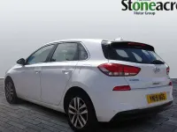 Used Hyundai i30 SE 120 HP (88 kW) 2019 White Hatchback