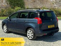 Used Peugeot 5008 Allure 2015 Blue MPV