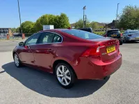 Usado Volvo S60 SE 120 HP (88 kW) 2016 Vermelho Sedan