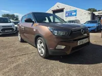 Used SsangYong Tivoli 115 HP (84 kW) 2016 Brown SUV