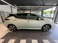 Used Nissan Leaf Tekna 157 kW (214 HP) 2019 Green Hatchback
