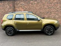 Used Dacia Duster Prestige 110 HP (80 kW) 2017 Green SUV