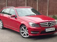 Begagnad Mercedes C250 Sport Edition 2011 Röd Kombi