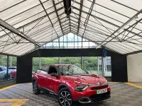 Używany Citroën e-C4 Shine 100 kW (136 KM) 2021 Czerwony Hatchback