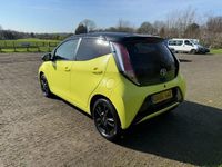 Used Toyota Aygo X-cite 68 HP (50 kW) 2016 Yellow Hatchback