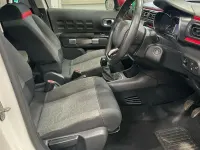 Used Citroën C3 Feel 80 HP (58 kW) 2018 White Hatchback