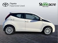 Used Toyota Aygo X-play 72 HP (52 kW) 2021 White Hatchback