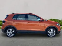 Used VW T-Cross SE 95 HP (69 kW) 2023 Orange SUV