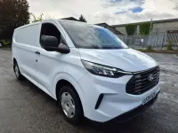 Usado Ford Transit Custom Trend 110 CV (80 kW) 2024 Blanco Van
