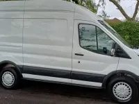 Usado Ford Transit 2018 Branco Monovolume