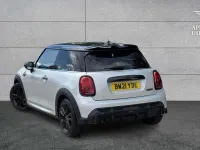 Used Mini Cooper Hatch 134 HP (98 kW) 2021 Silver Hatchback