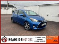 Used Toyota Yaris Hybrid 2015 Blue Hatchback