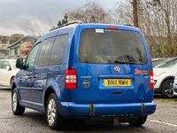 Usado VW Caddy Life 101 HP (74 kW) 2011 Azul Monovolume
