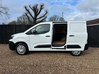 Used Peugeot Partner Premium 131 HP (96 kW) 2023 White MPV