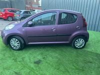 Used Peugeot 107 Active 68 HP (50 kW) 2013 Mauve/purple Hatchback
