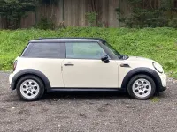 Used Mini Cooper Hatch 122 HP (89 kW) 2010 White Hatchback