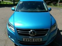 Begagnad VW Tiguan S 2008 SUV