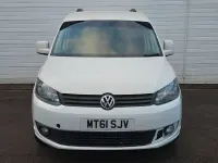 Usado VW Caddy 102 CV (75 kW) 2011 Blanco Monovolumen