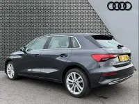 Usado Audi A3 Sport 147 HP (108 kW) 2022 Cinzento Sedan